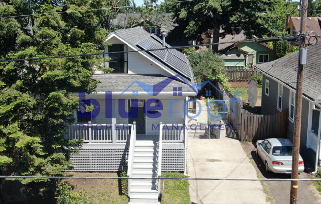4832 NE 7 AVE