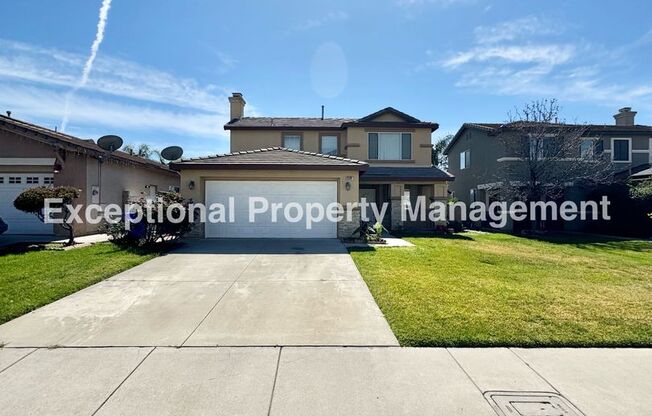 Ready to move in 3 bed 3 bath home