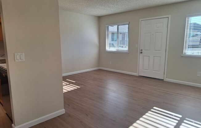 1 bed, 1 bath, $2,395, Unit B-6