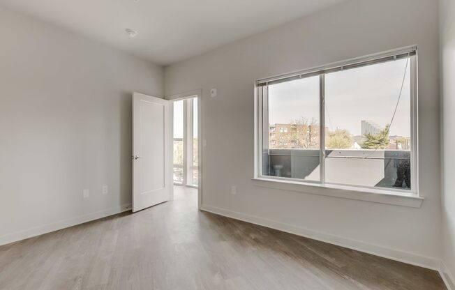 2 beds, 2 baths, 1,000 sqft, $2,199, Unit 402