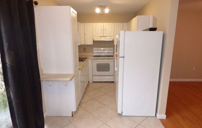 2 beds, 2 baths, $1,500