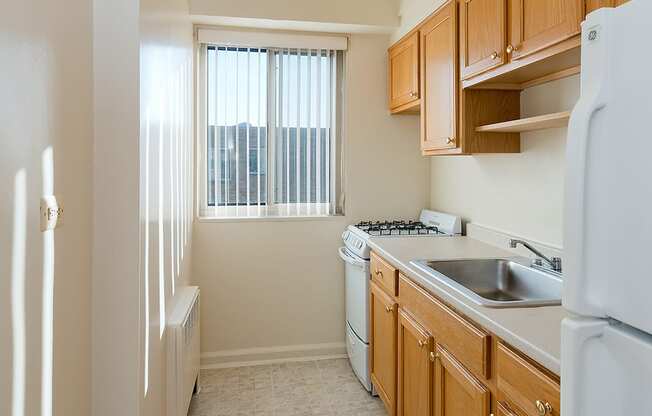 Idaho Terrace Apartments in Cathedral Heights