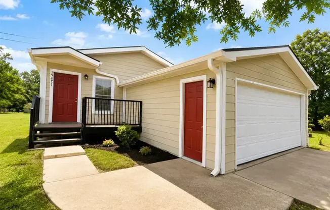 15871 CLARKE SPG DR