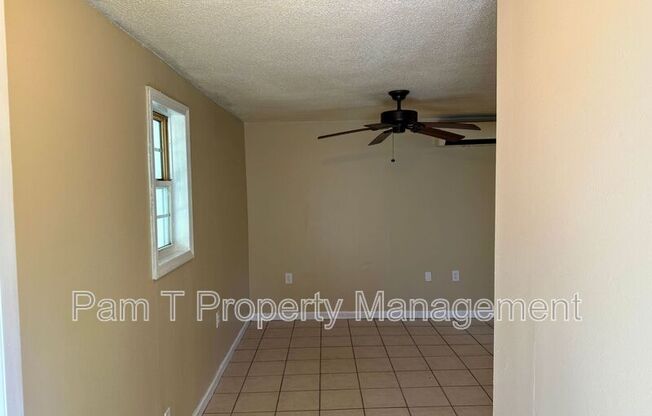 724 E 49 ST