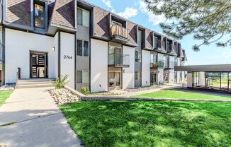 North Star Apartments - Beautiful Remodeled Apartments