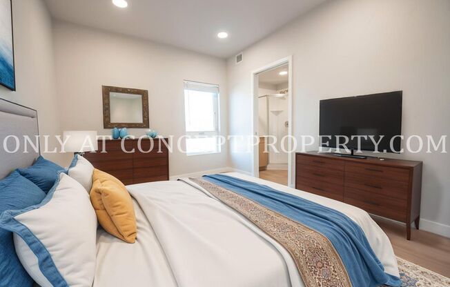 2 beds, 2 baths, 800 sqft, $2,299, Unit 1-218