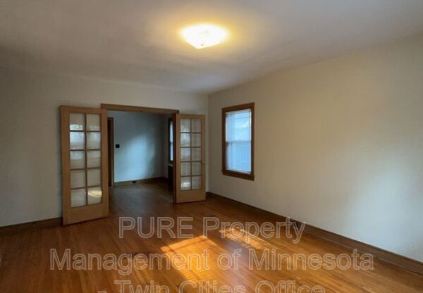 3125 3 AVE S