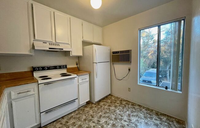 1 bed, 1 bath, $1,895