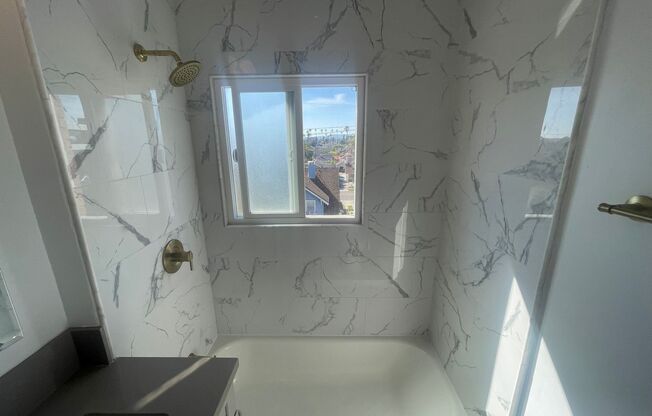 Studio, 1 bath, 415 sqft, $1,550, Unit 406