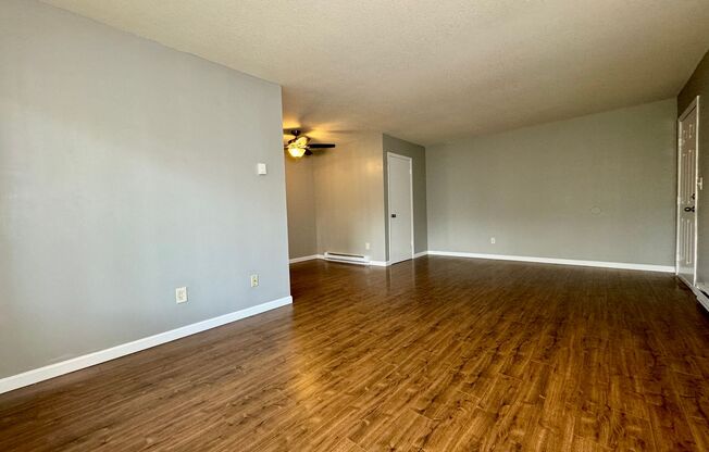 1626-1646 SE Ash St. Portland, OR 97214