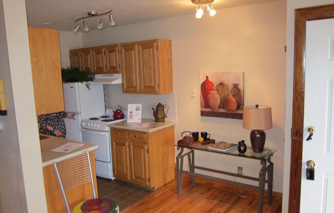 1 bed, 1 bath, $1,695, Unit # 1