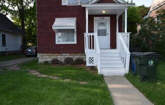 338 MARION AVE