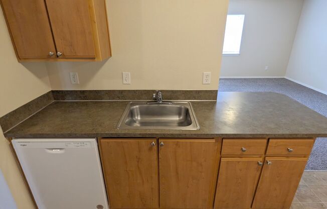 3 beds, 2 baths, 1,180 sqft, $1,625, Unit C104