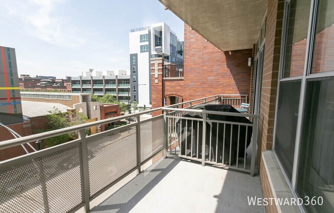 111 S Morgan St, Chicago IL 520