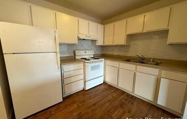 312 W ALABAMA AVE