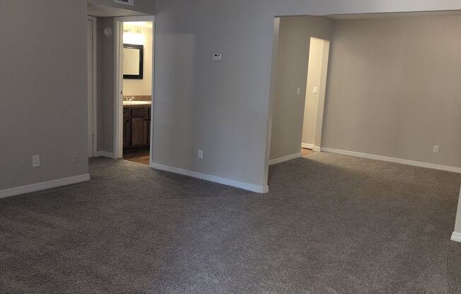 1 bed, 1 bath, 900 sqft, $1,150, Unit 76