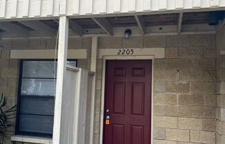 2 beds, 2 baths, $1,350