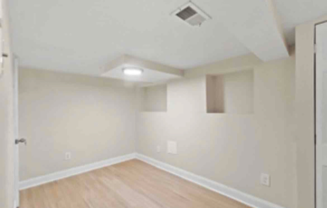 4415 38 ST