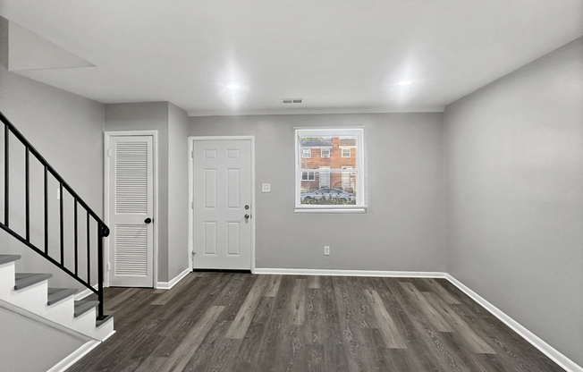 4344 ROBERTON AVE