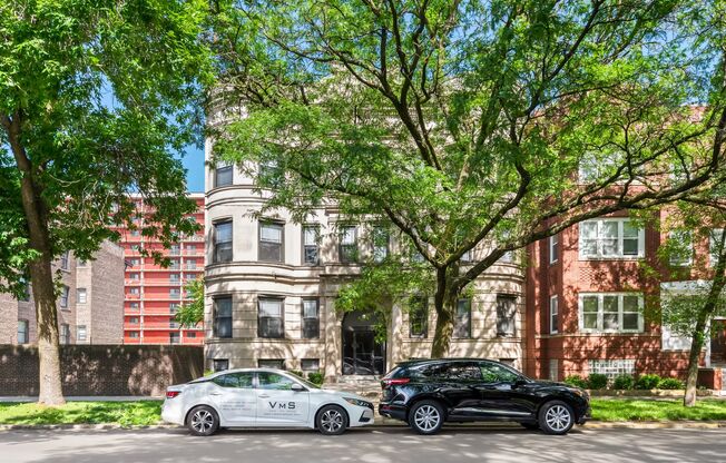 4129 S. Michigan Ave