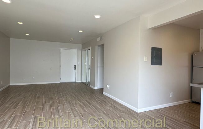 Studio, 1 bath, 608 sqft, $1,650, Unit 305