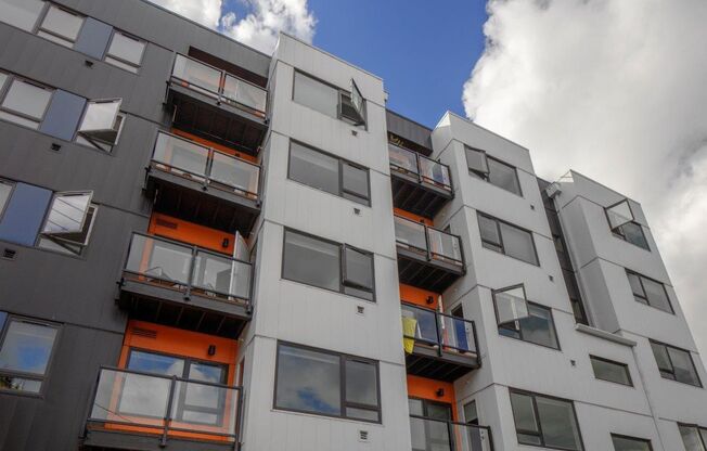 1 bed, 1 bath, 474 sqft, $1,664, Unit 501