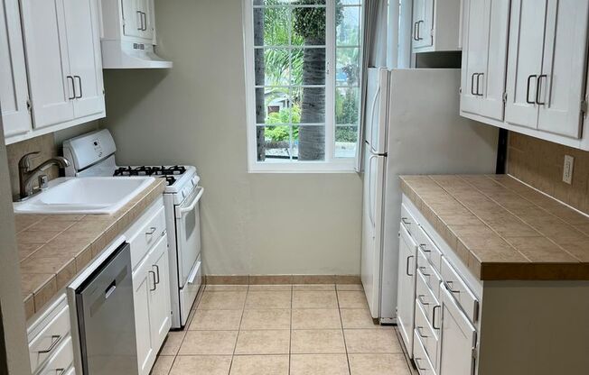 Charming 1 bed Apt. in North Park Community
