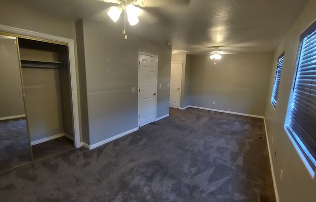 3 beds, 2 baths, $1,795, Unit UNIT # 49 SGW 09