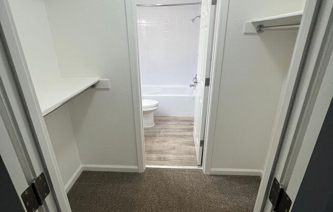 Studio, 1 bath, 380 sqft, $2,225, Unit 777-221