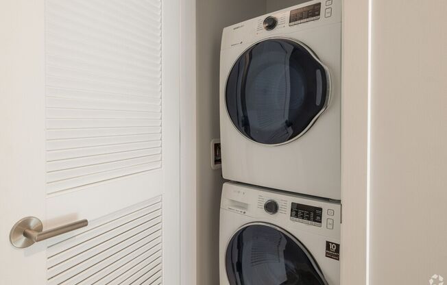 1 bed, 1 bath, 636 sqft, $3,095, Unit 304