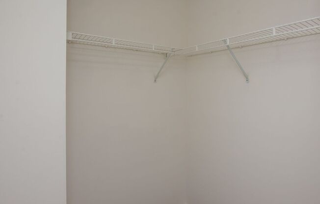 2 beds, 2 baths, 1,087 sqft, $2,695, Unit 7J