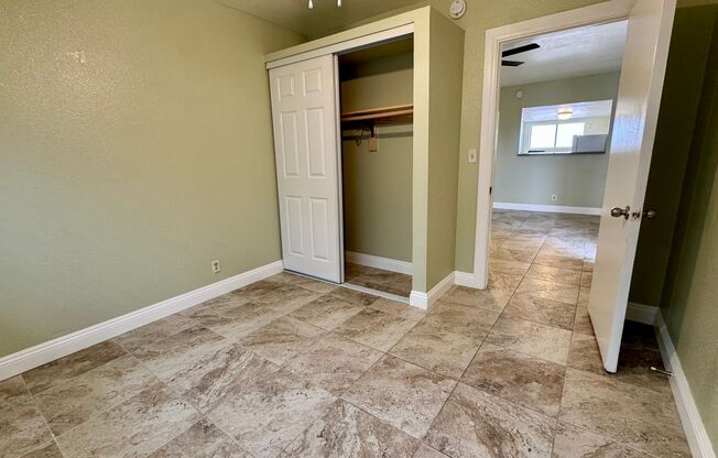 1 bed, 1 bath, $1,000