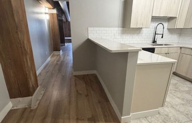 2 beds, 2 baths, 980 sqft, $1,850, Unit 234