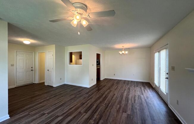 3 beds, 2 baths, $1,450