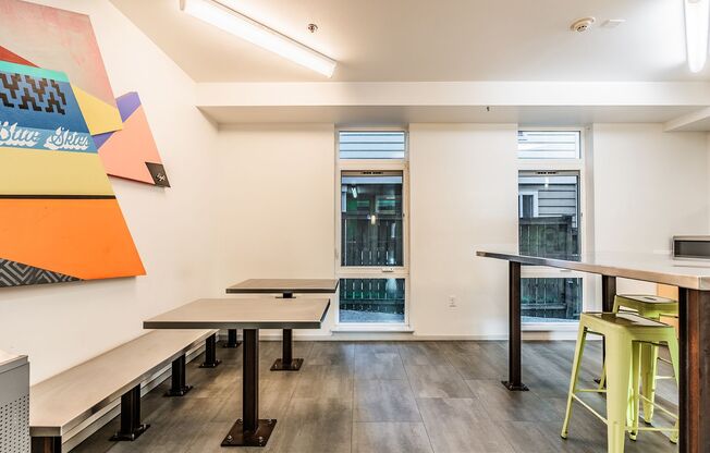 Studio, 1 bath, $775, Unit 217