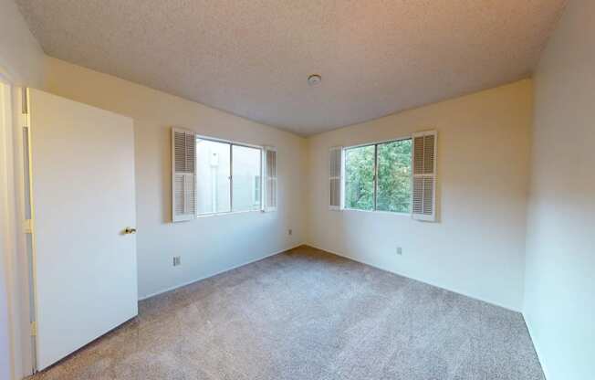 2nd bedroom with lots of natural light