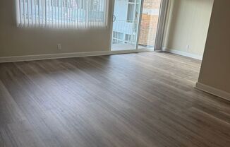 4324 Mammoth Ave LLC