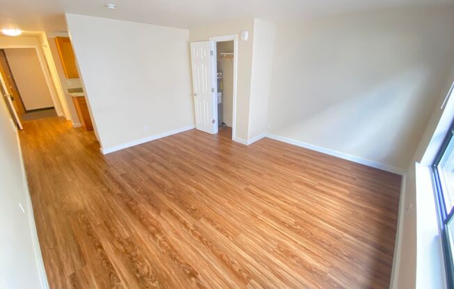 515 East Denny Apartments