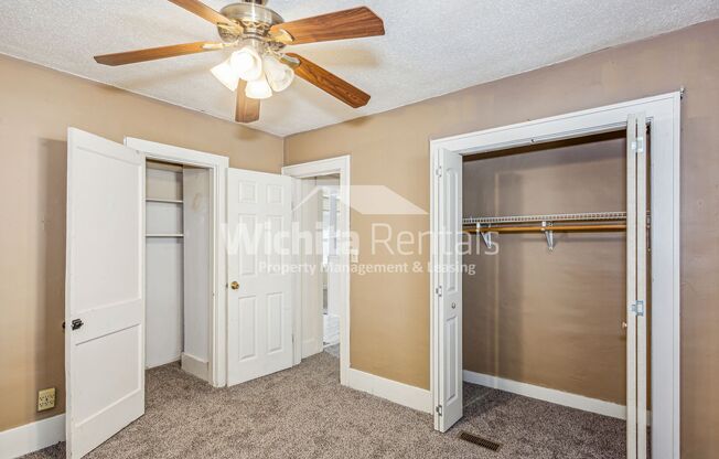 2 beds, 1 bath, $945