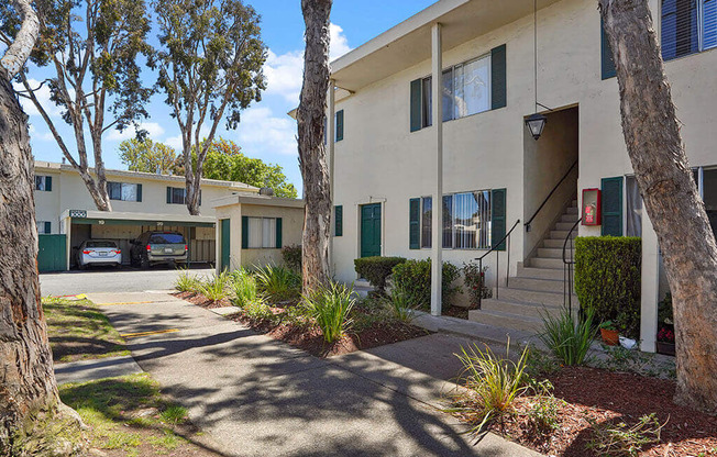 Garages at Colonial Garden Apartments, San Mateo