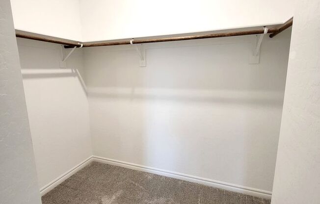 3 beds, 2.5 baths, $1,950