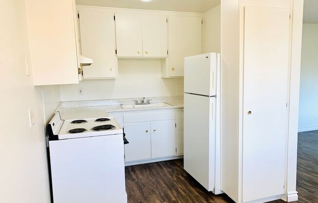 AVAILABLE NOW! 1BD/1BA APARTMENT IN NORMAL HEIGHTS! Only $1,695/mo!!