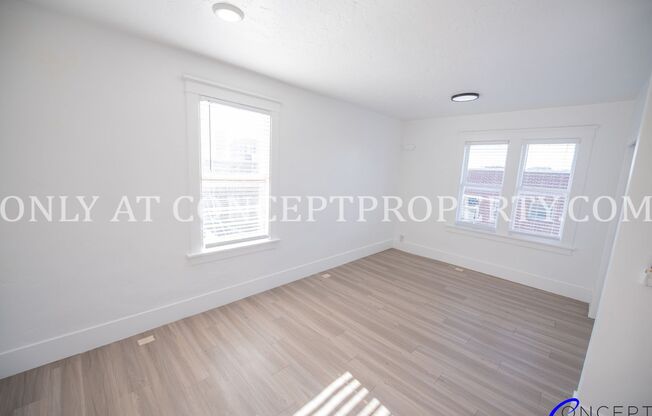 Studio, 1 bath, 435 sqft, $1,049, Unit 22