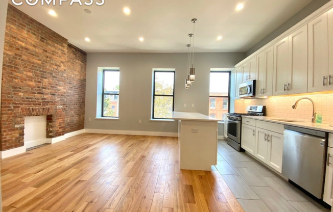 465 6 AVE