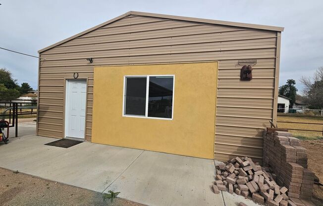 DETACHED ONE BEDROOM CASITA ON HORSE PROPERTY