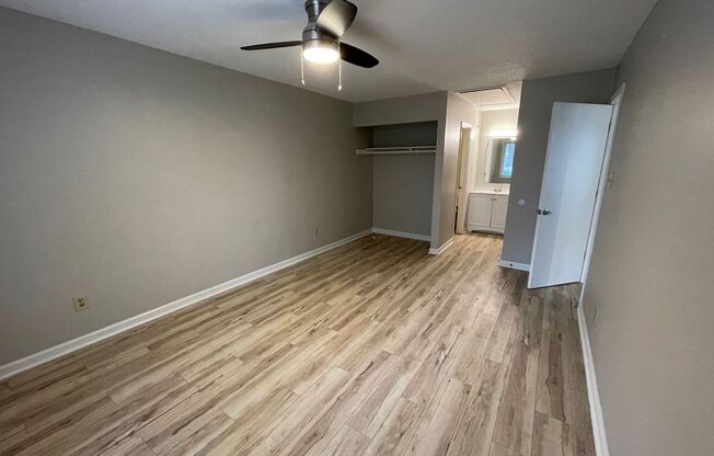 1 bed, 1 bath, 576 sqft, $995, Unit 2906 Sugarwood Pl Apt D
