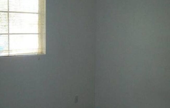 **3 Bedroom Tempe Home – Great Location | Available July 20 **