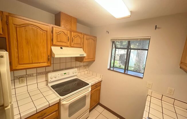 2 beds, 2 baths, $1,350