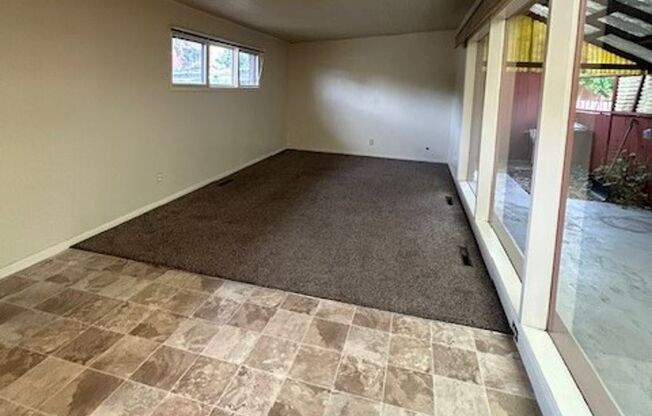 2 beds, 1 bath, $2,000