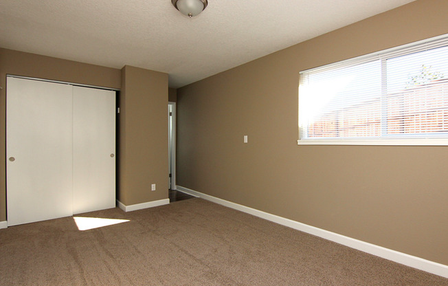 3 beds, 2 baths, 1,000 sqft, $2,149, Unit 3635 #14